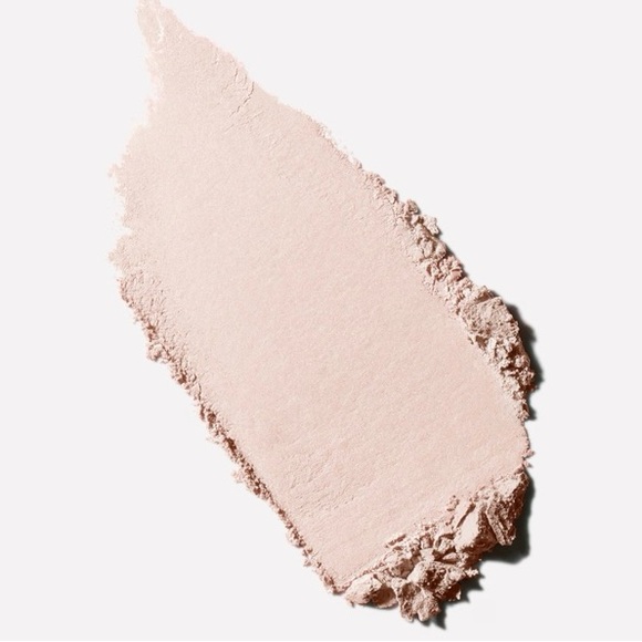 MAC eye shadow Shroom Satin - Picture 3 of 6